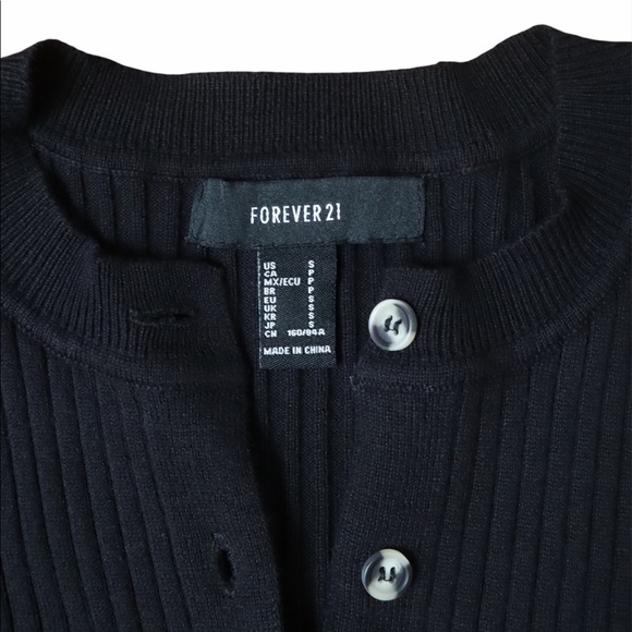 Forever 21 Ribbed Black Button Down Top NWOT - Picture 5 of 6